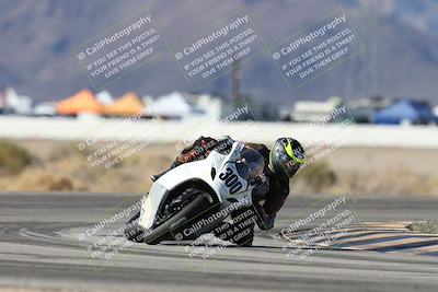 media/Dec-07-2025-CVMA (Sun) [[3e7d2de5dc]]/Race 7-Formula Lightweight Twins Shootout/